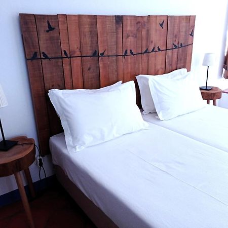 Casas De Juromenha Guest House Екстериор снимка