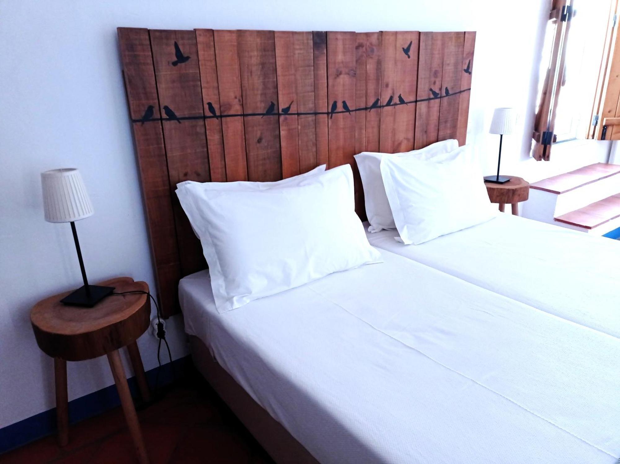 Casas De Juromenha Guest House Екстериор снимка
