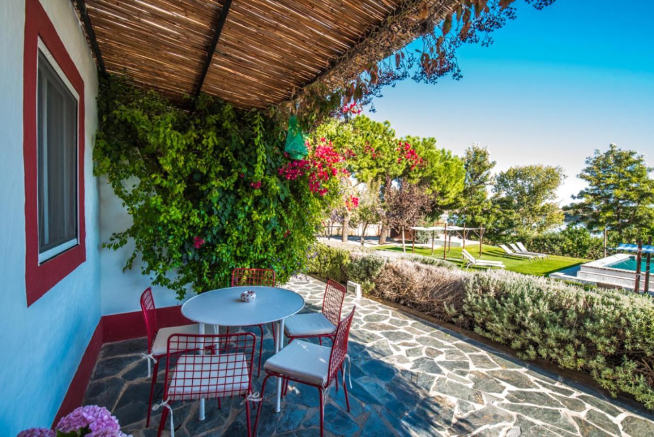 Casas De Juromenha Guest House Екстериор снимка