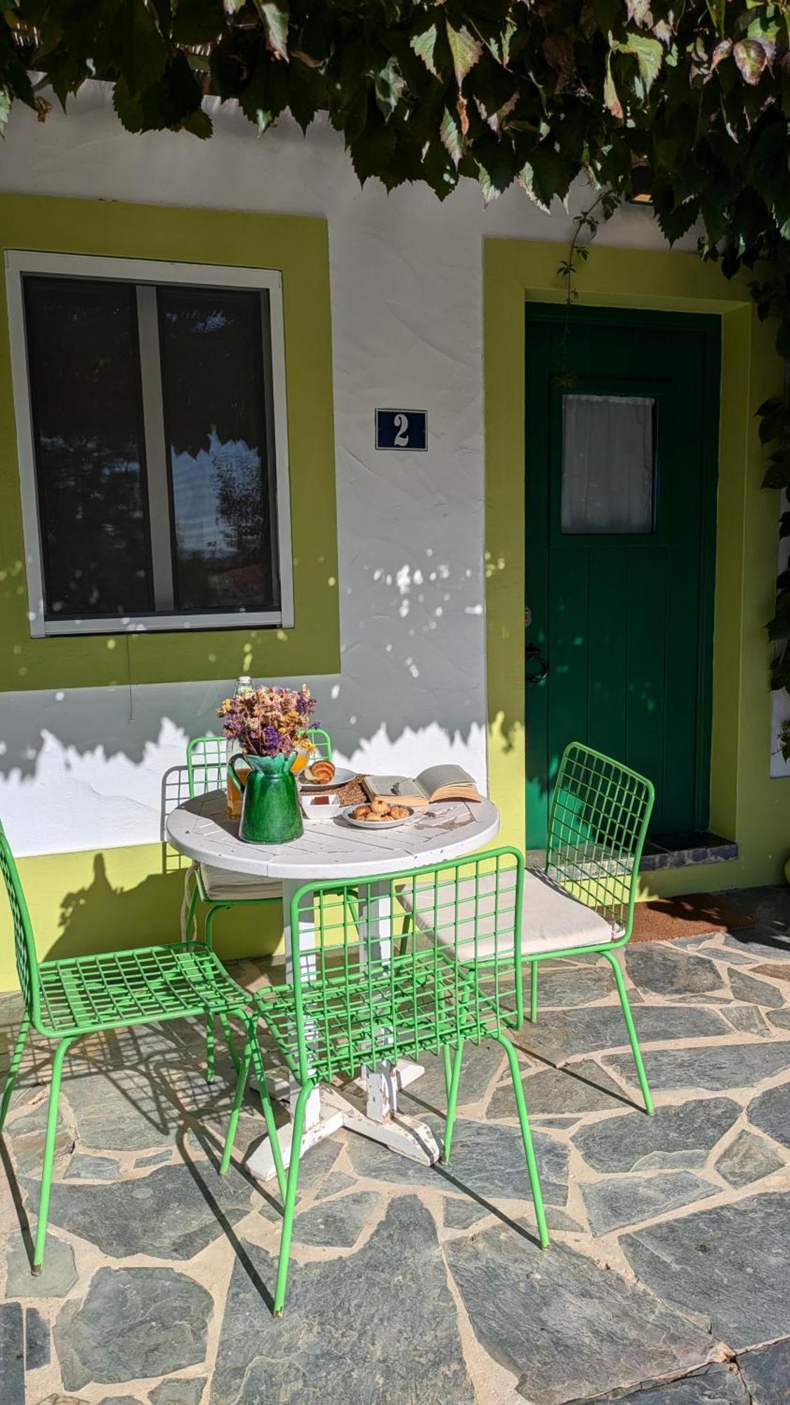 Casas De Juromenha Guest House Екстериор снимка