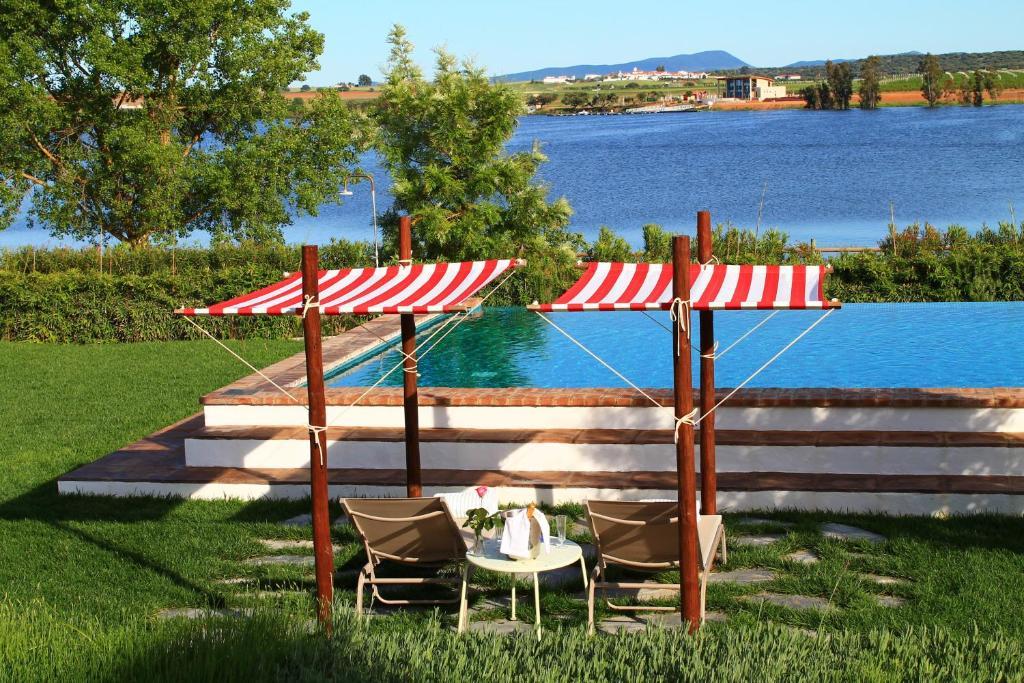 Casas De Juromenha Guest House Екстериор снимка